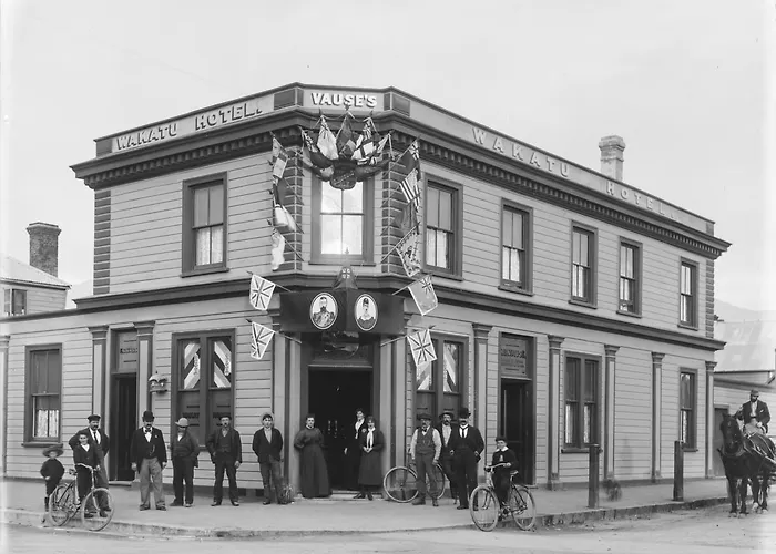 Wakatu Hotel