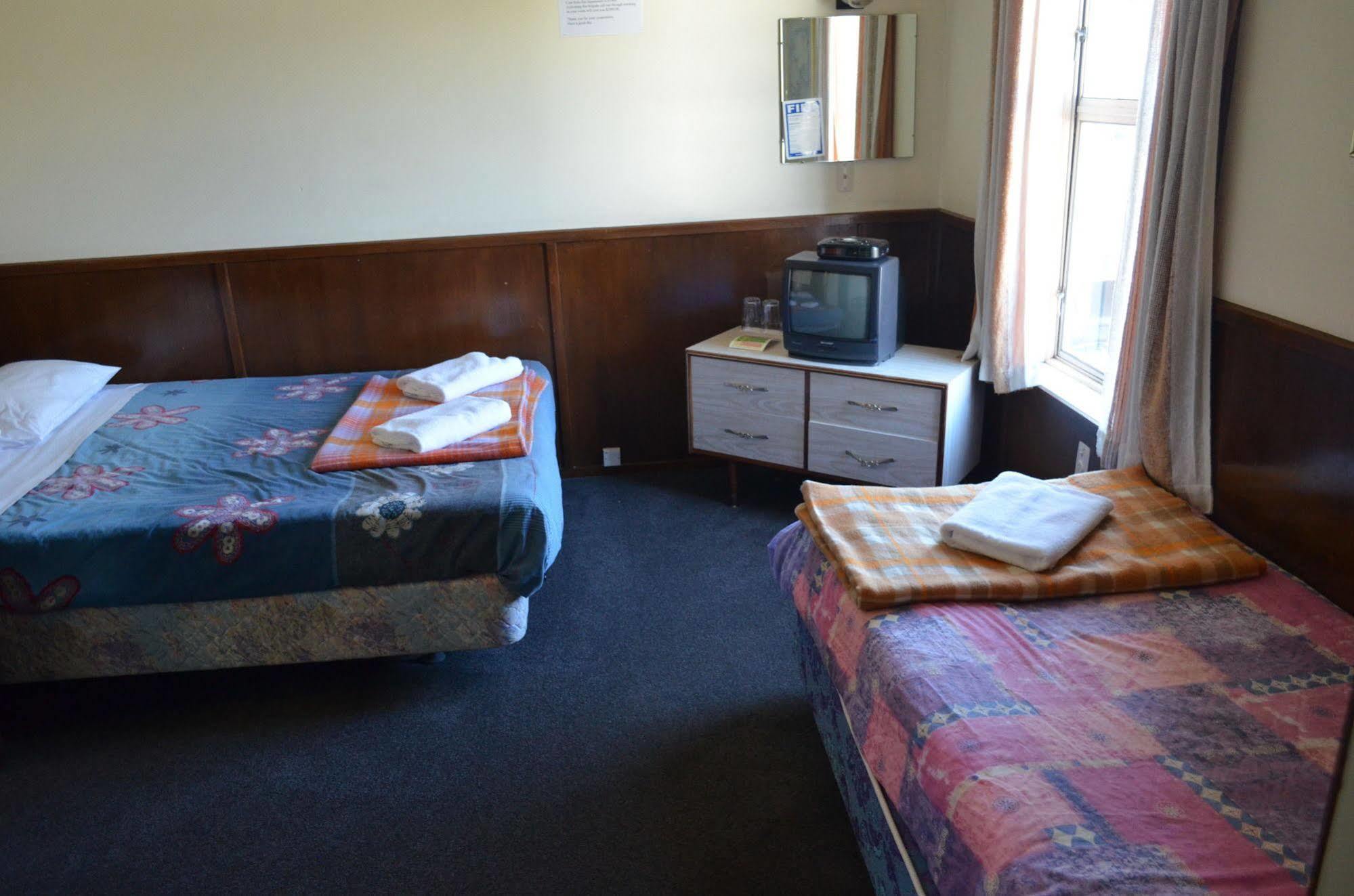 Hotel Wakatu 3*